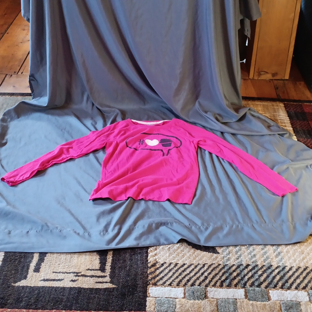 Pink small So pajama top